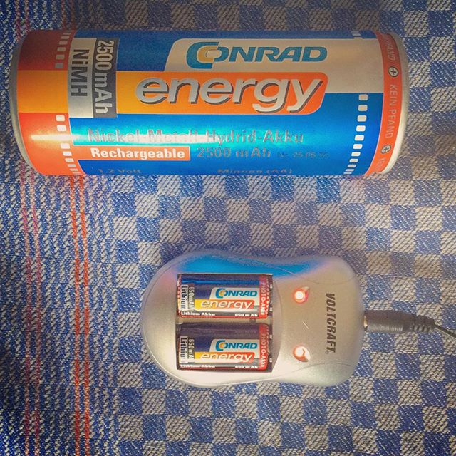 Charging_for_Vienna__12von12